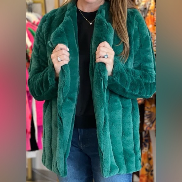 THML Emerald Green Faux Fur Coat Teddy Jacket size small - Picture 5 of 5